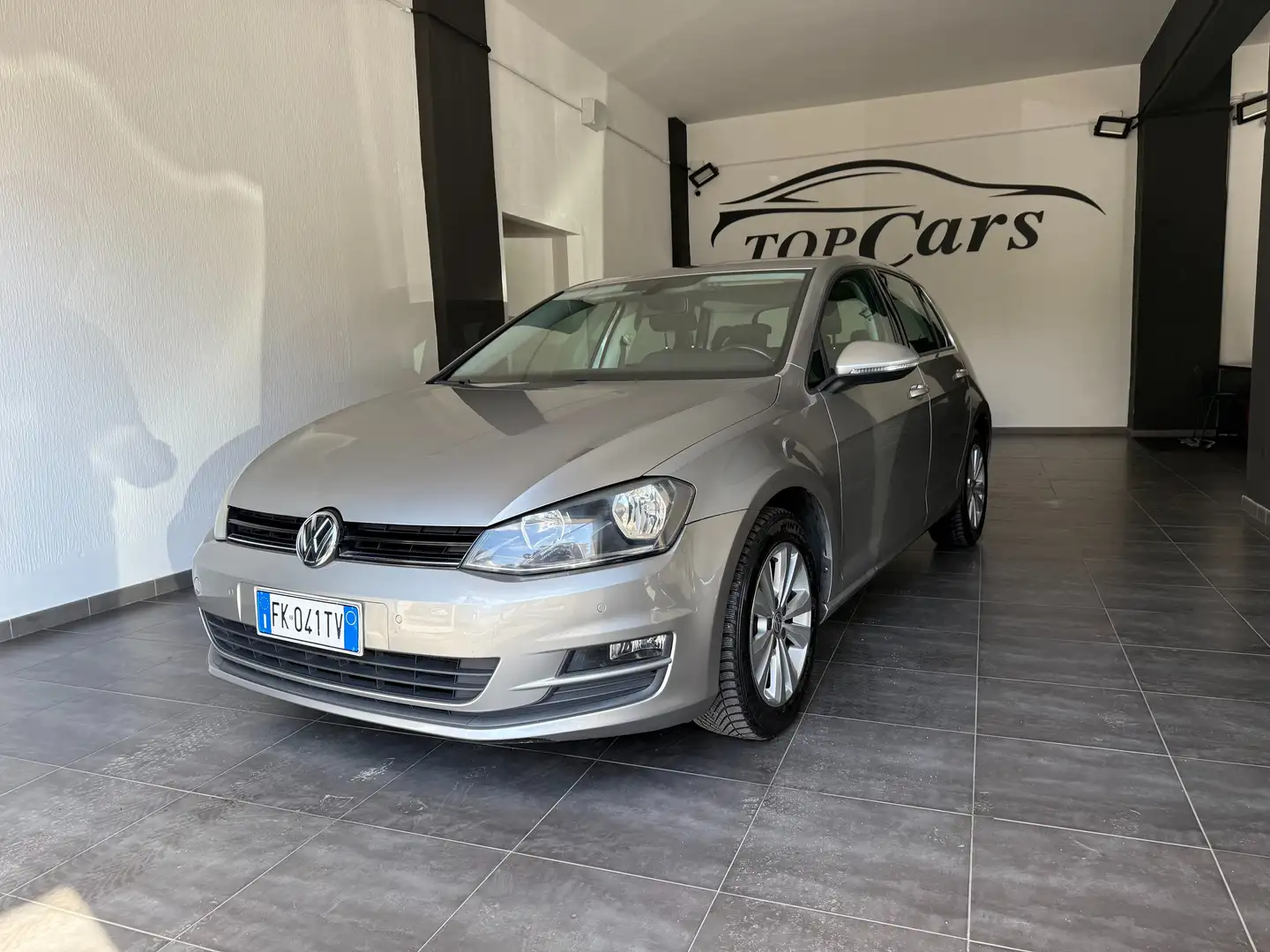 Volkswagen Golf Golf 5p 1.6 tdi BUSINESS 110cv dsg Gris - 1