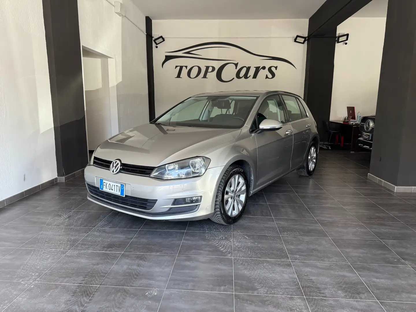 Volkswagen Golf Golf 5p 1.6 tdi BUSINESS 110cv dsg Gris - 2