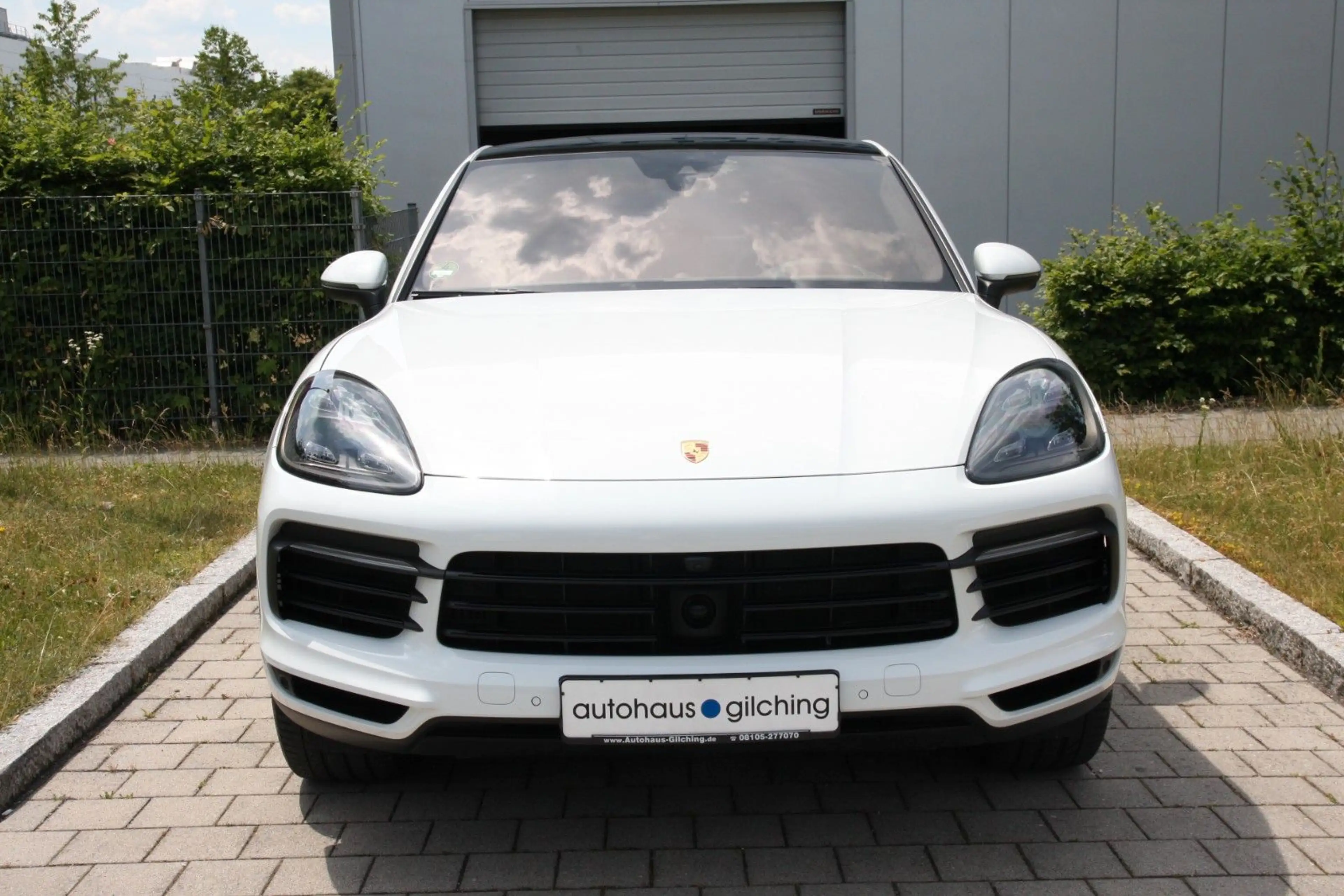 Porsche Cayenne Coupe S DISTR*LUFT*HAL*MATRIX*PDCC*22" — photo 2