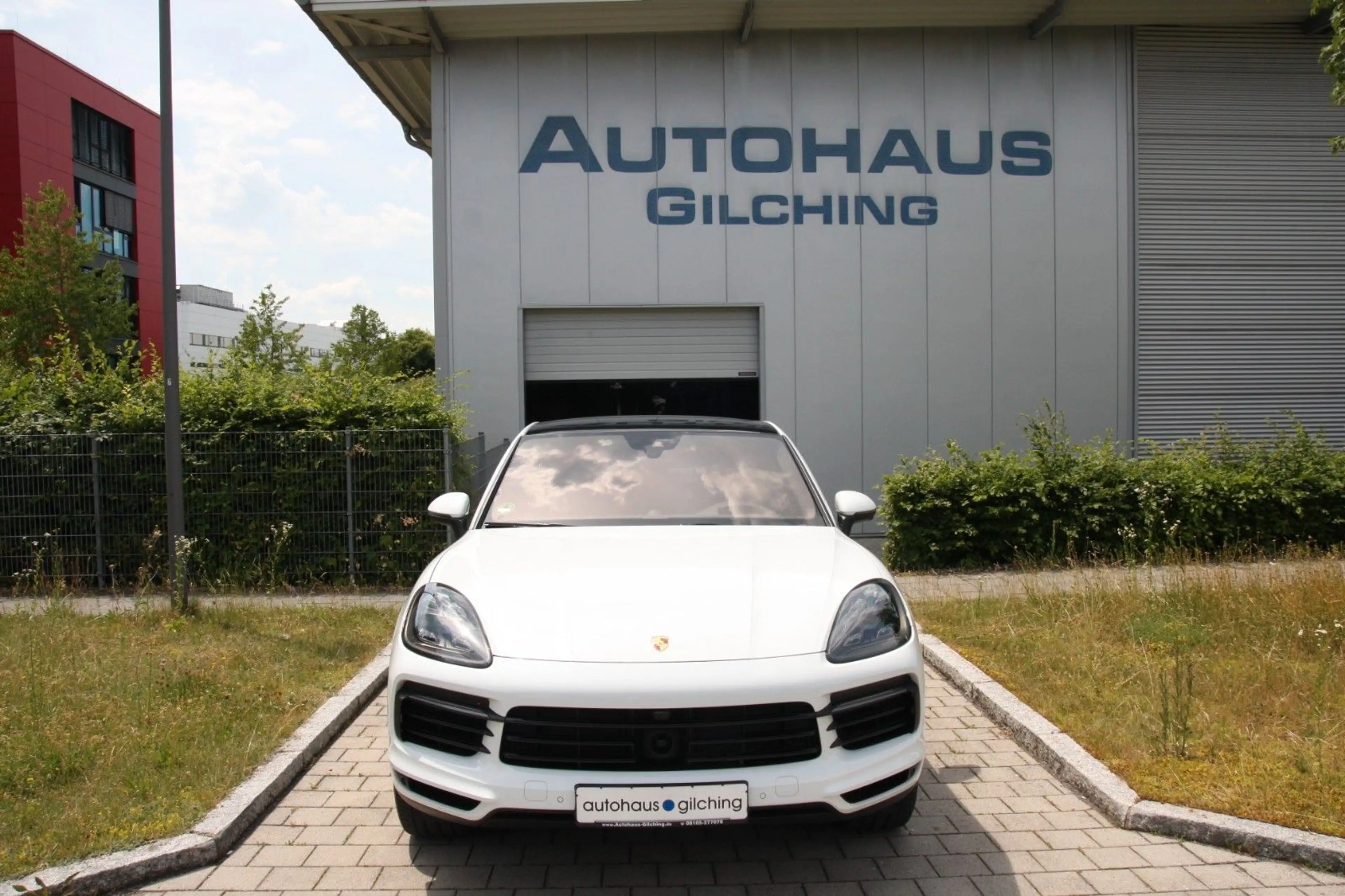 Porsche Cayenne Coupe S DISTR*LUFT*HAL*MATRIX*PDCC*22"
