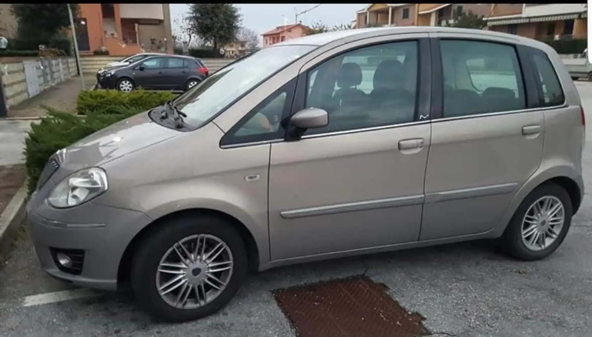 Lancia MUSA 1.3 mjt Oro 90cv - 2