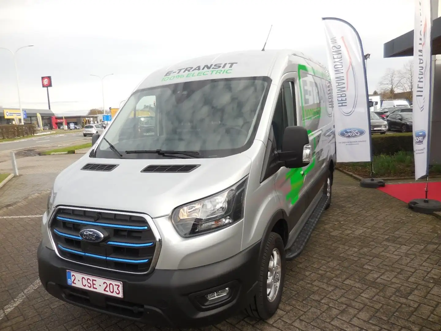 Ford E-Transit Trend Argintiu - 1