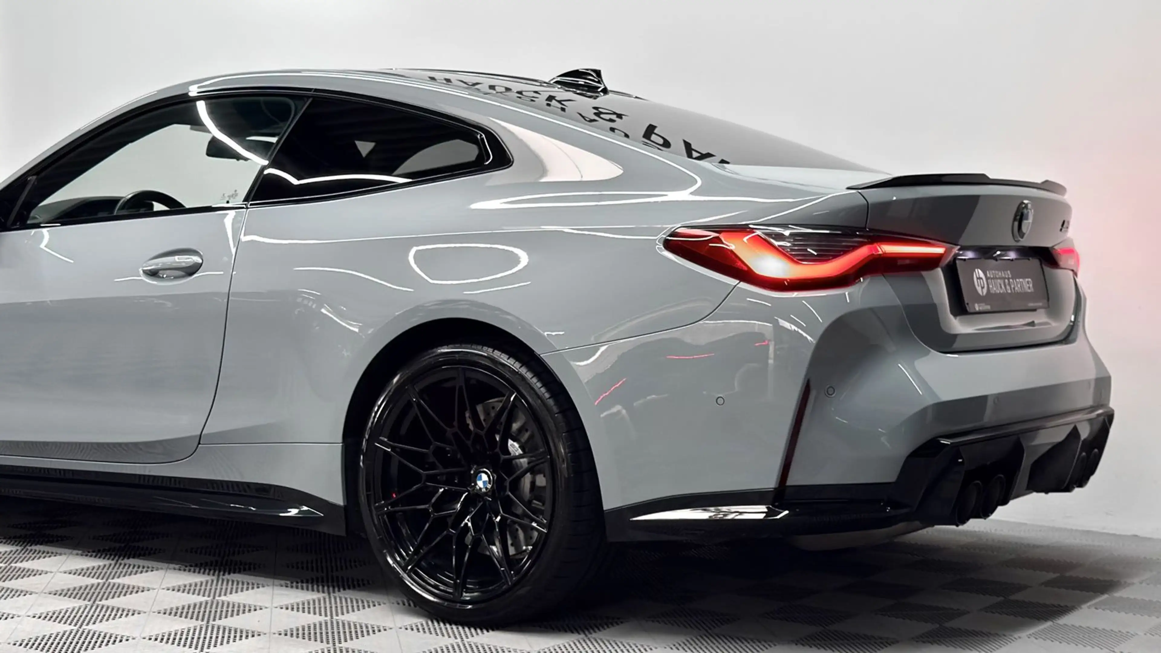 BMW M4 Competition *HK *Innovation *Laser *M Driver — photo 5