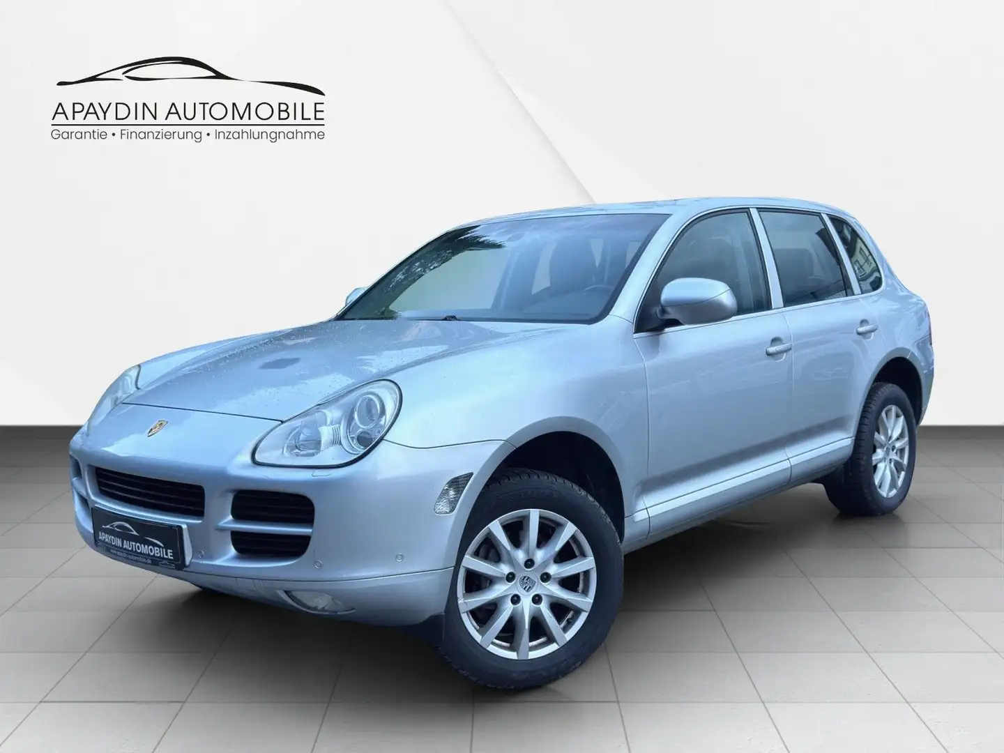 Porsche Cayenne 3.2 V6 Basis LEDER/XENON/GSHD/AHK Silber - 1