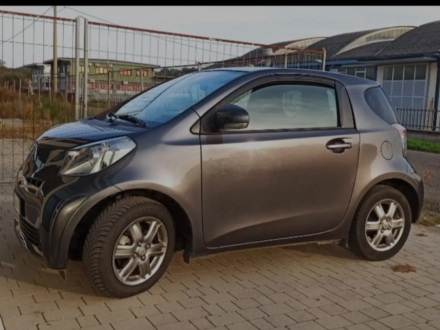 Toyota iQ 1.0 cvt Euro5 High version navy Grigio - 1