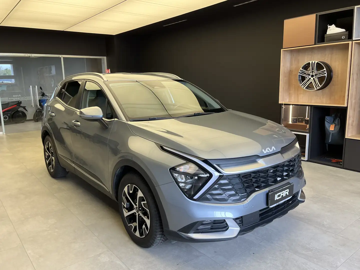 Kia Sportage 1.6 tgdi hev Style auto Grigio - 2