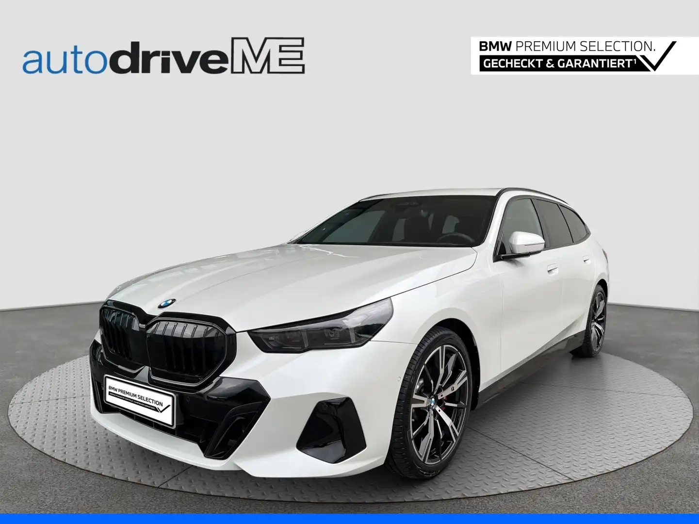BMW 520 d xDrive Touring M-Sport xDrive KAM 360 LED Weiß - 1