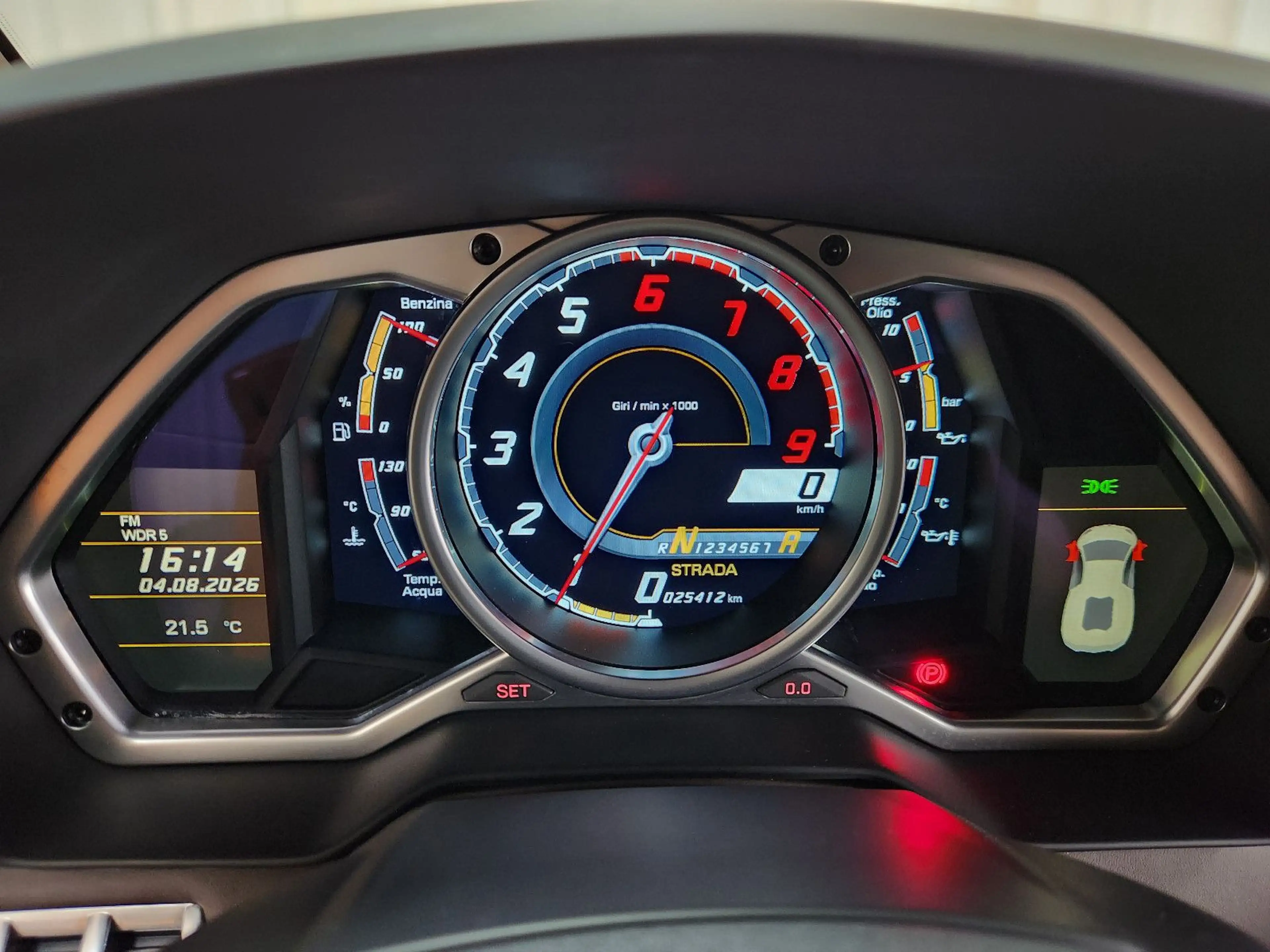 Lamborghini Aventador LP 700-4 Lift SHZ Tel. PDC — photo 17