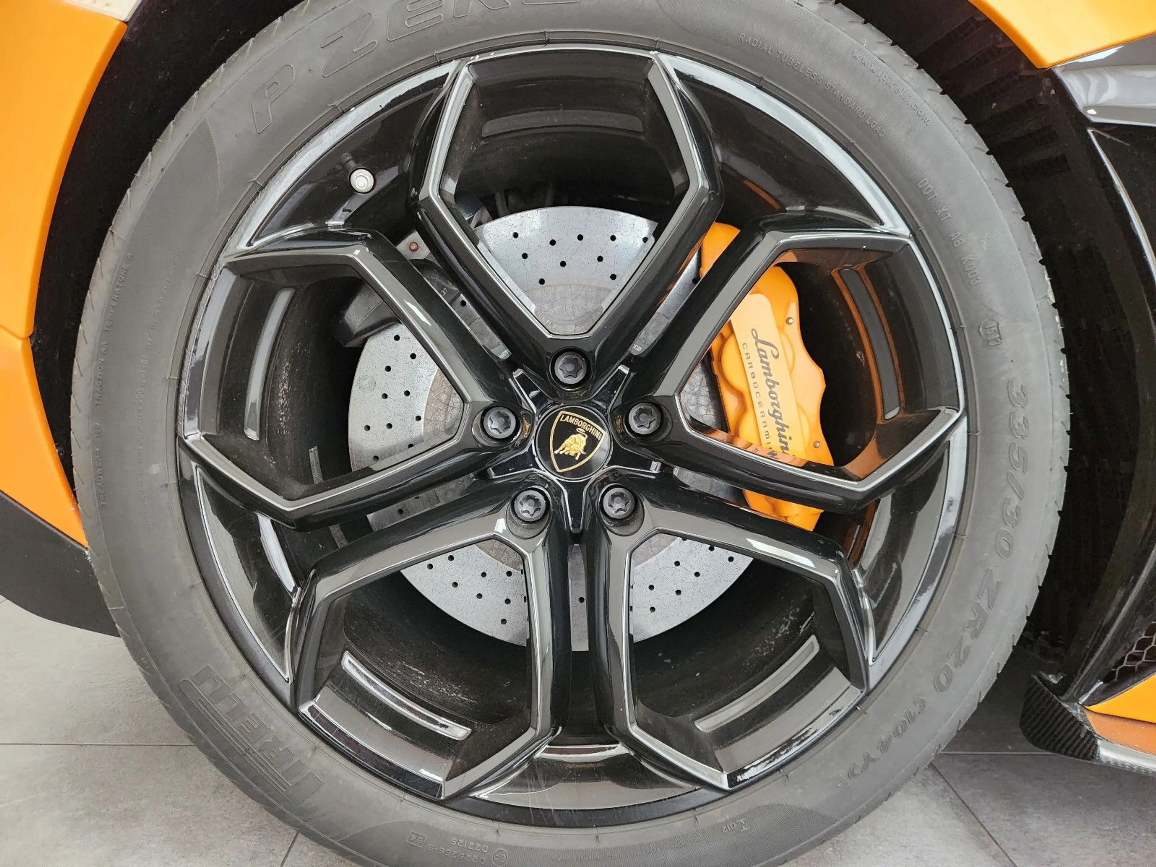 Lamborghini Aventador LP 700-4 Lift SHZ Tel. PDC — photo 12
