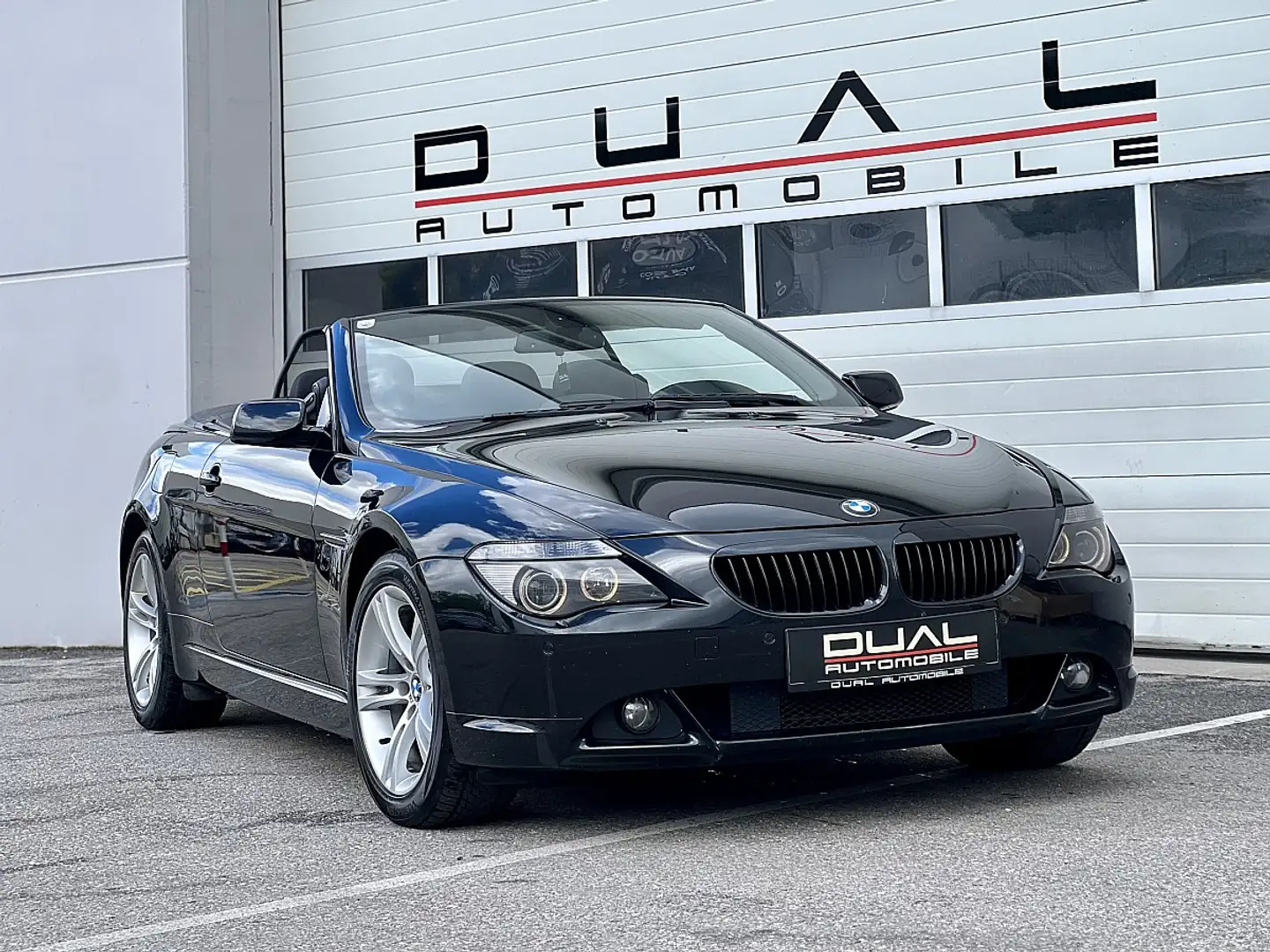 BMW 630 i Cabrio SMG Czarny - 2
