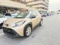 Toyota Aygo X LOUNGE CAR PLAY NAVI PELLE KAMERA PDC CERCHI 16 Beige - thumbnail 3