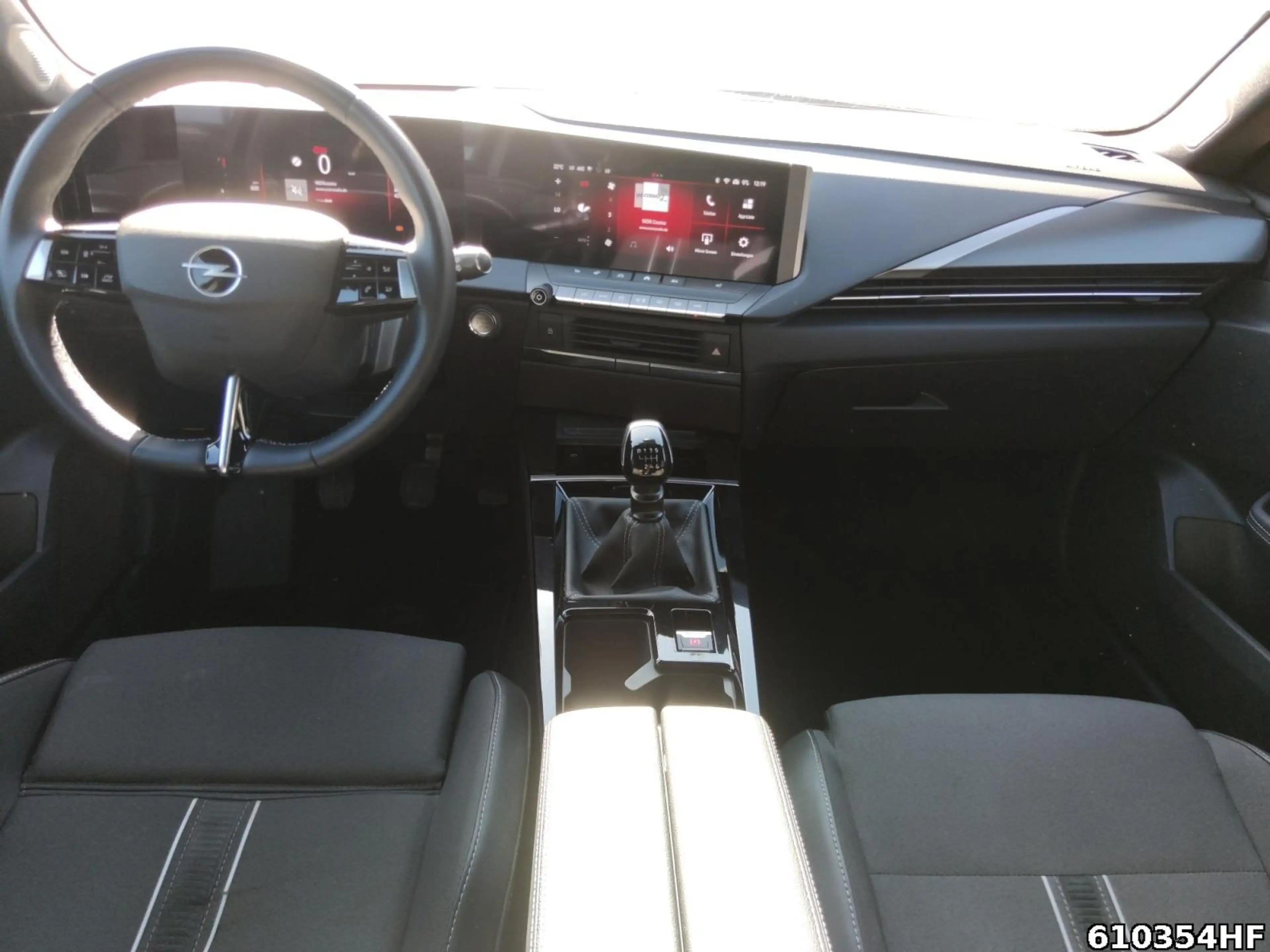 Opel Astra 1.2 Turbo GS (EURO 6e) — photo 8