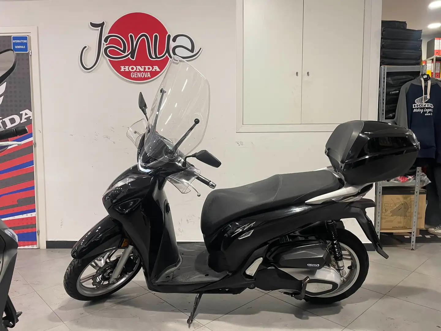 Honda SH 350i abs euro 5 Negro - 1