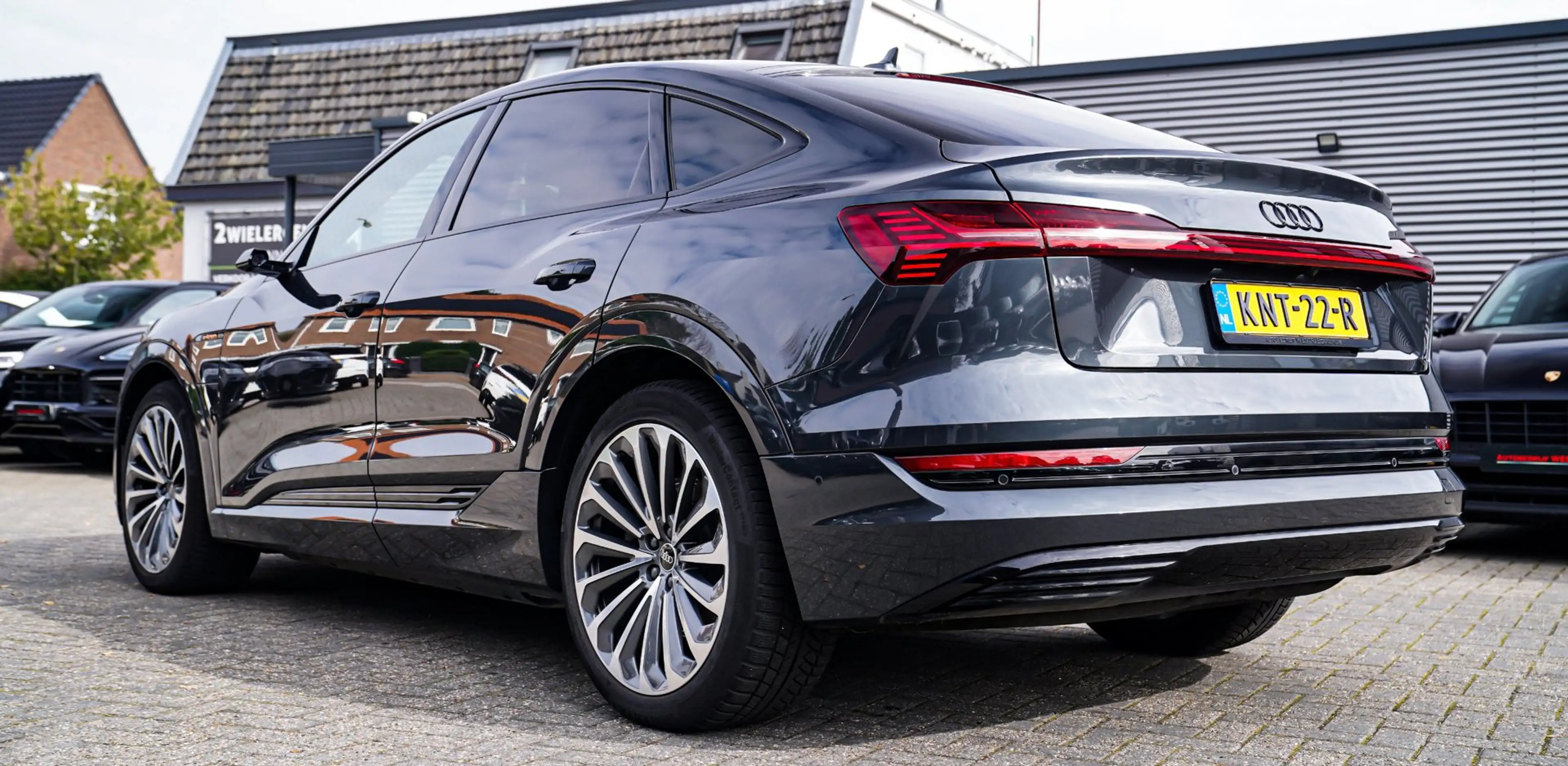 Audi e-tron Sportback 55 quattro S edition 95 kWh |Virtual Mir — photo 27