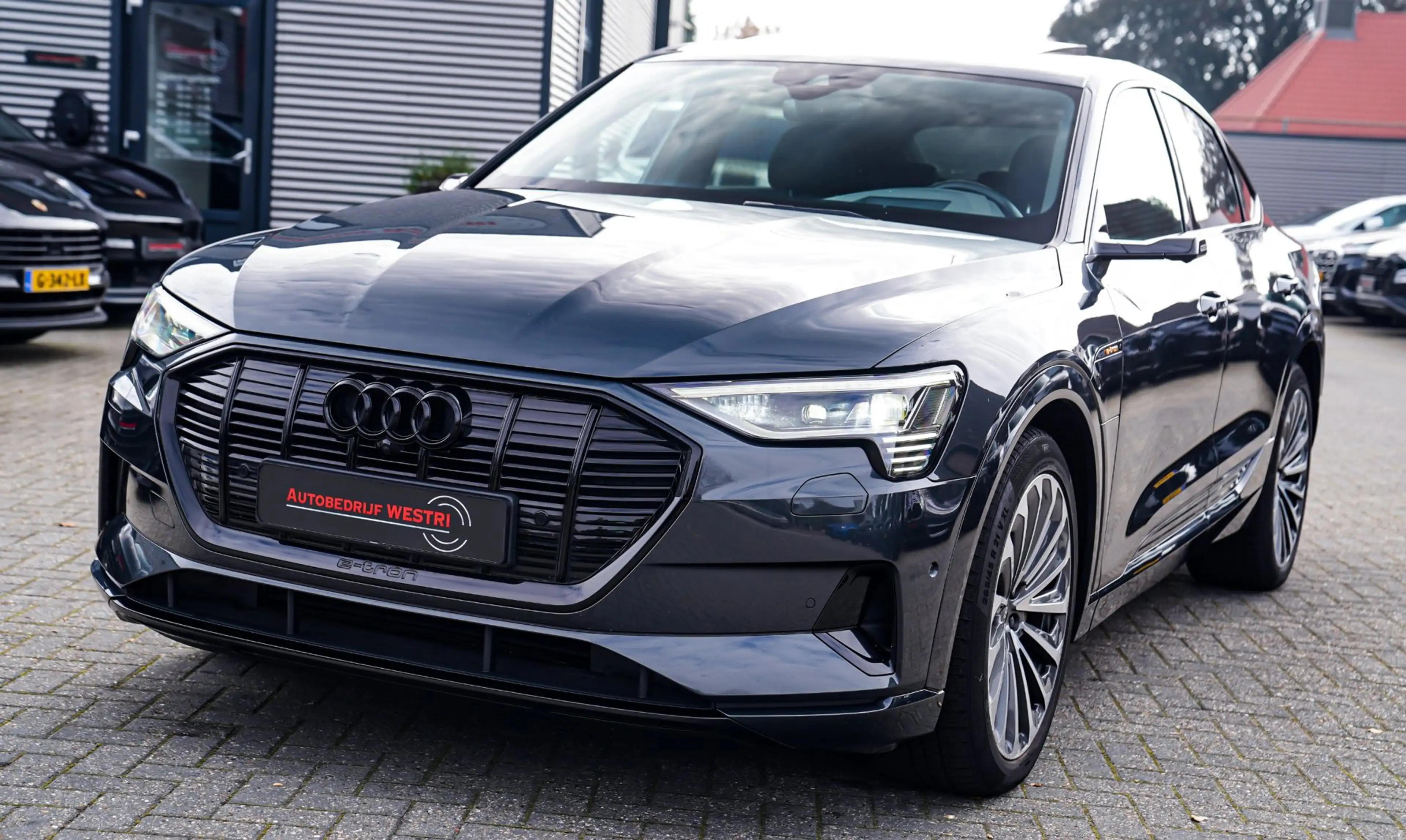 Audi e-tron Sportback 55 quattro S edition 95 kWh |Virtual Mir — photo 13