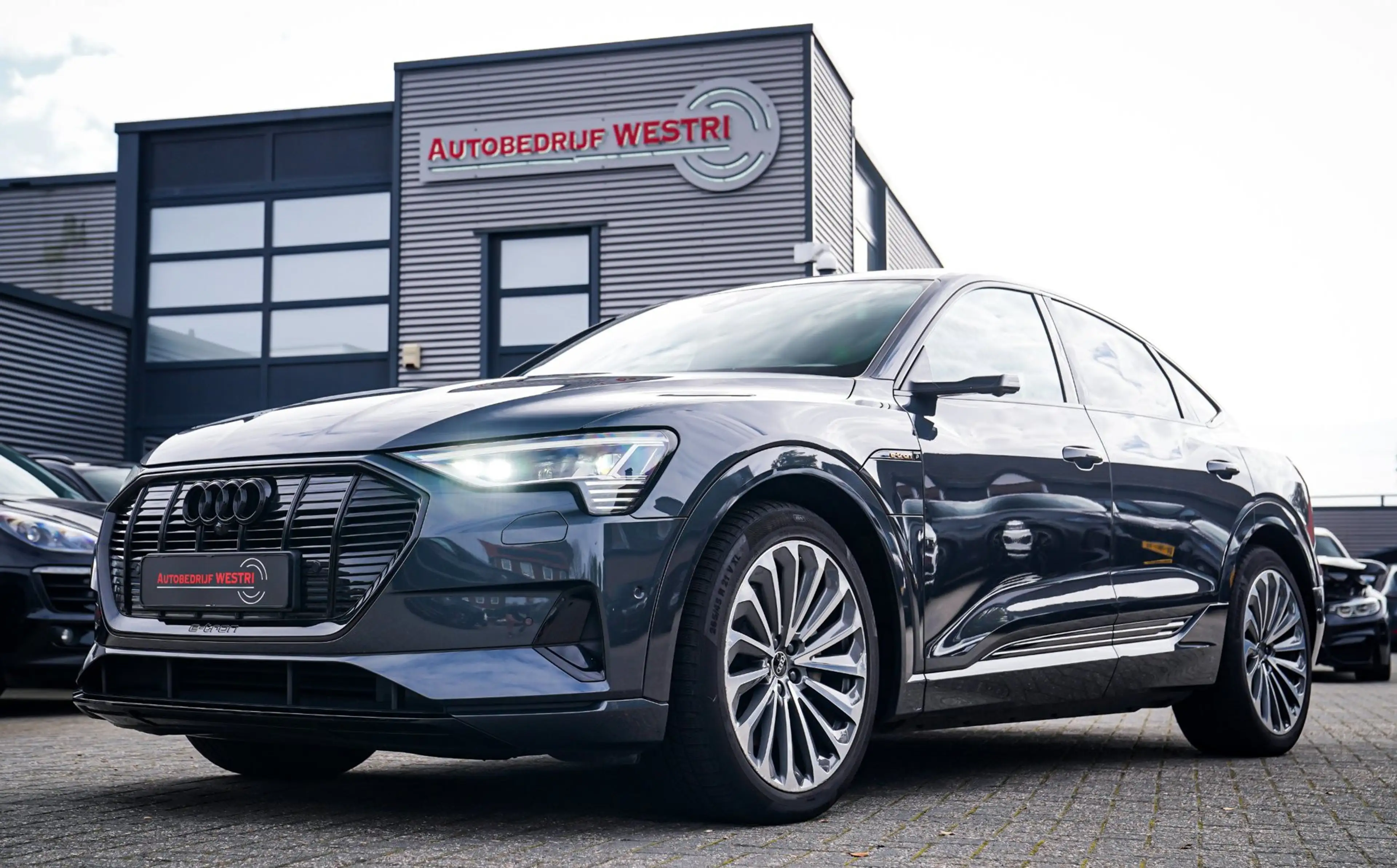 Audi e-tron Sportback 55 quattro S edition 95 kWh |Virtual Mir