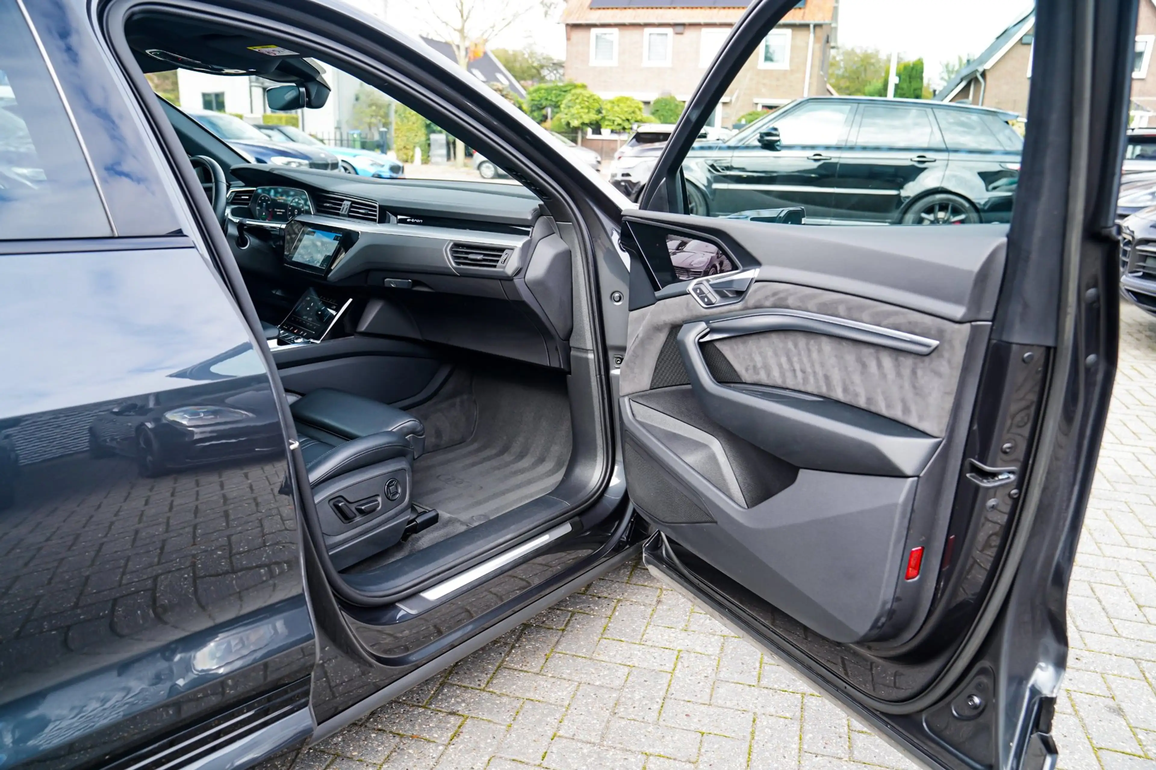 Audi e-tron Sportback 55 quattro S edition 95 kWh |Virtual Mir — photo 21