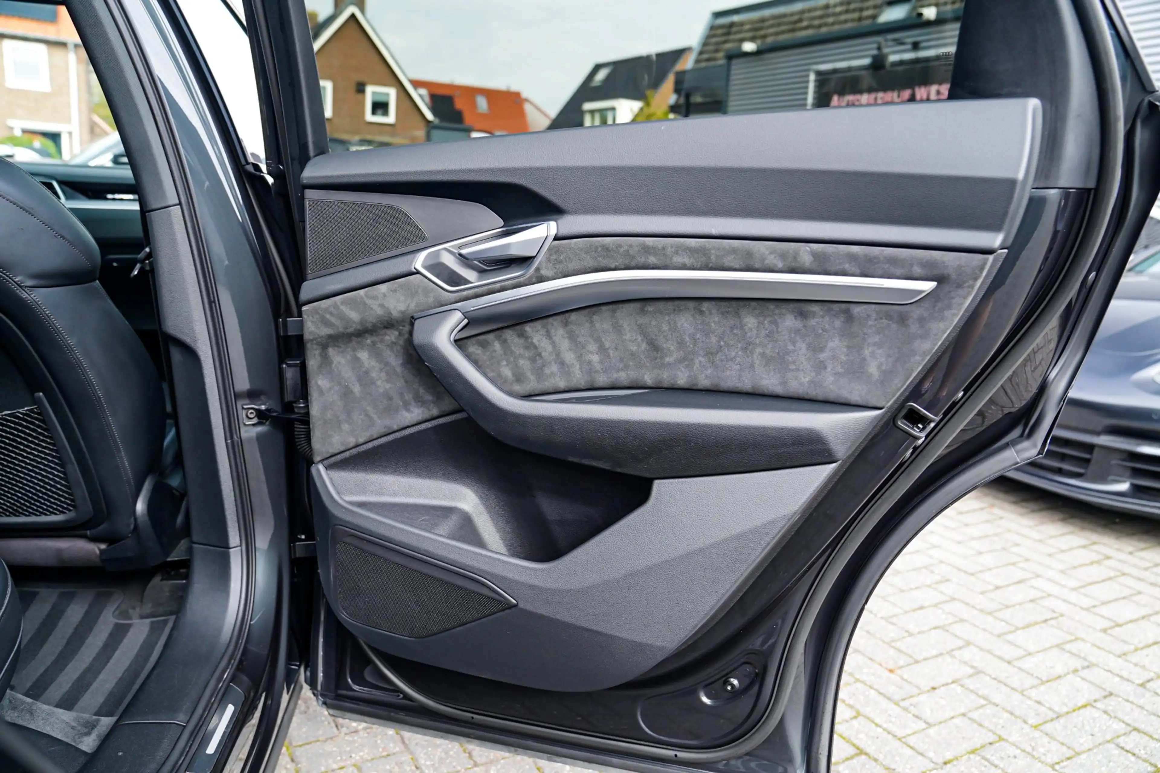 Audi e-tron Sportback 55 quattro S edition 95 kWh |Virtual Mir — photo 19