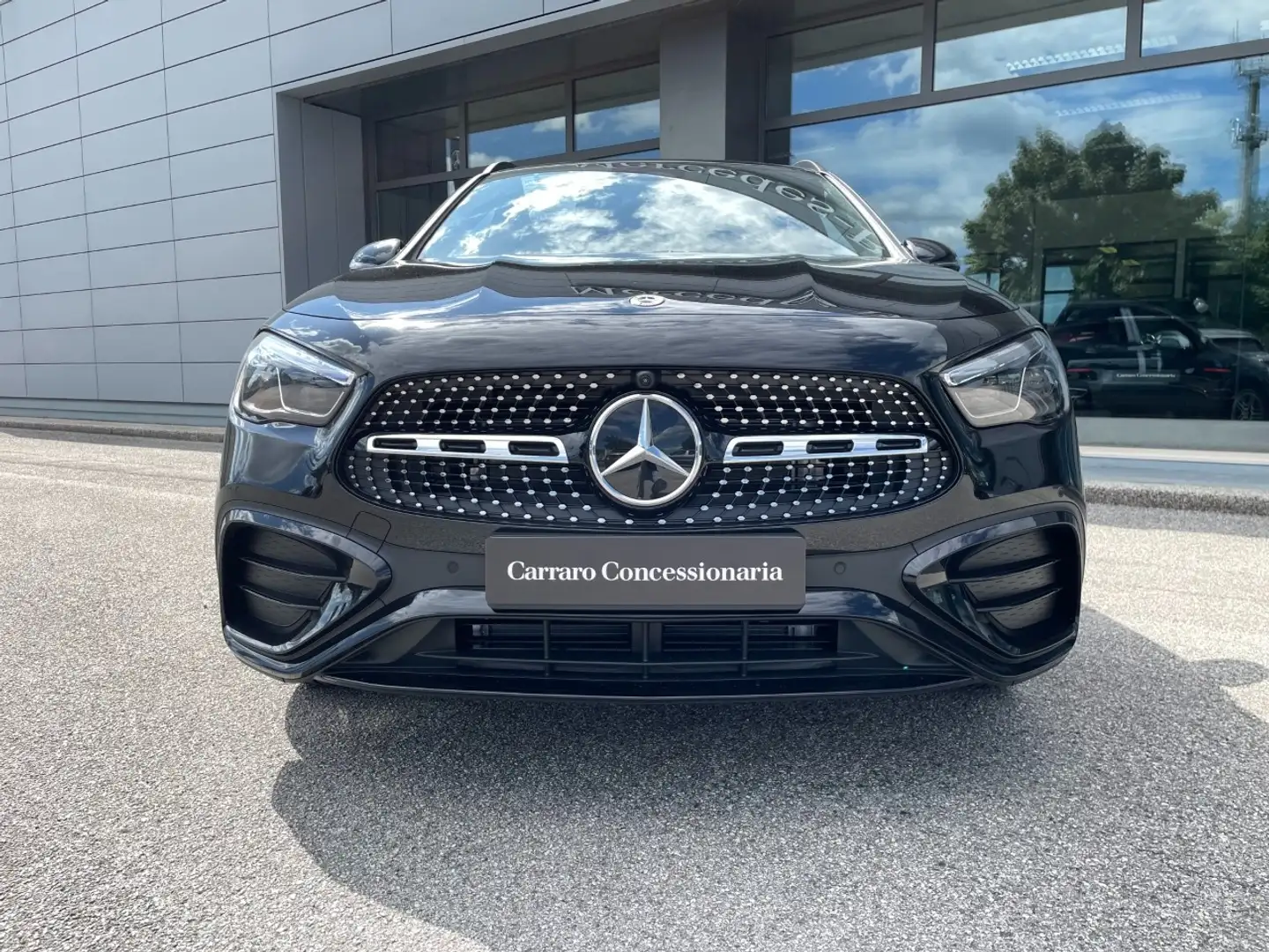 Mercedes-Benz GLA 200 d automatic Noir - 2