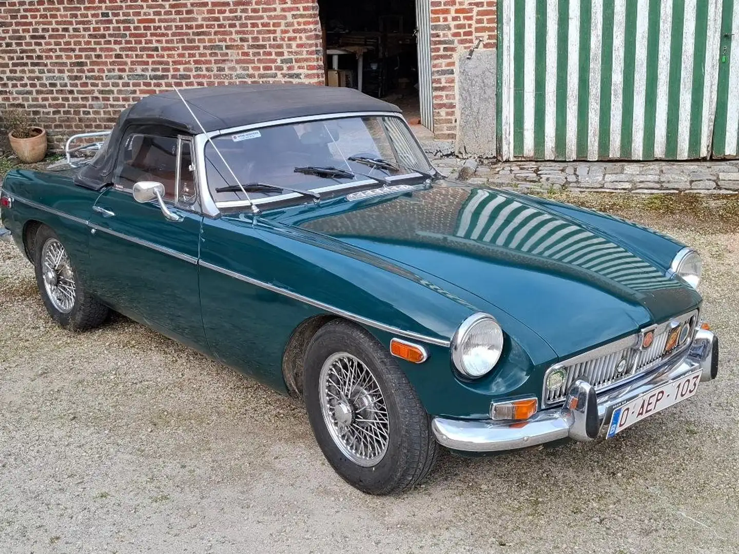 MG MGB Vert - 1