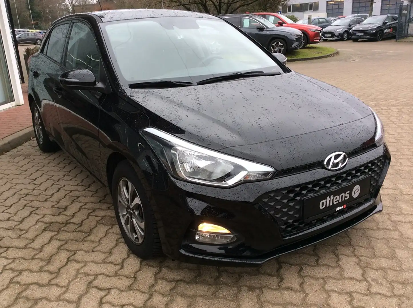 Hyundai i20 1.0T DCT Sonderedition YES!,Automatik,Carplay Schwarz - 2
