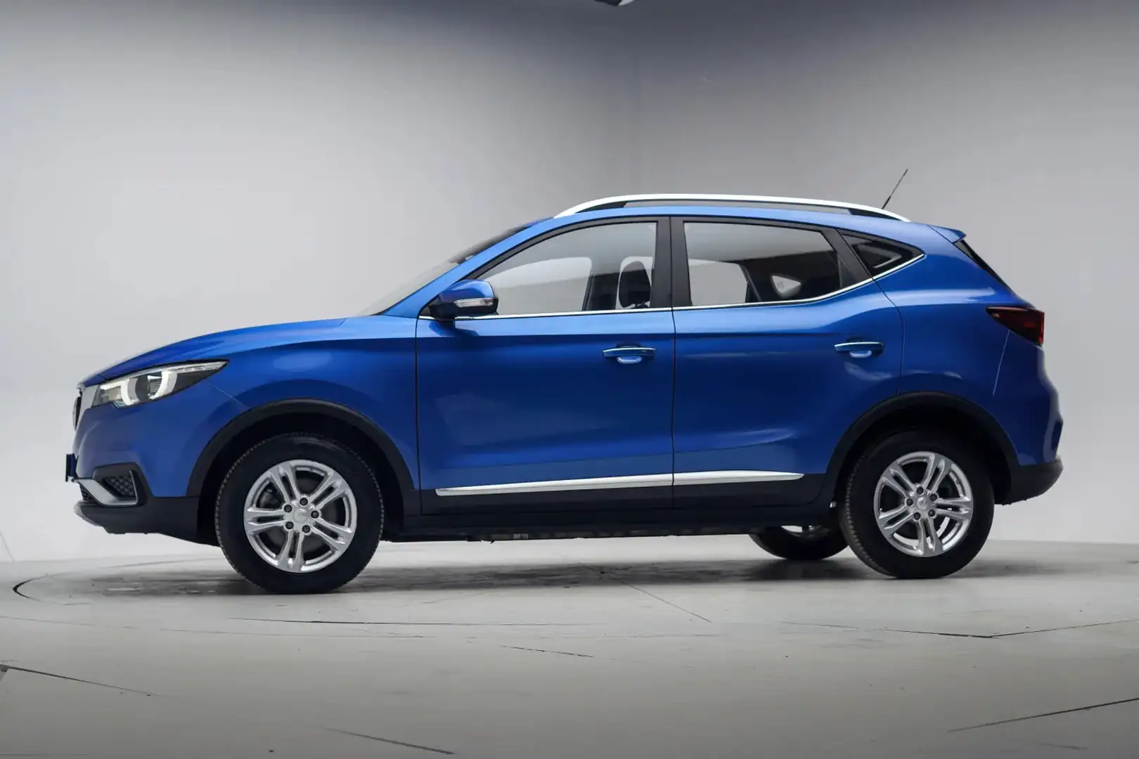 MG ZS EV Comfort 50 kWh [ LED Navi PDC Apple/Android ] Blau - 2