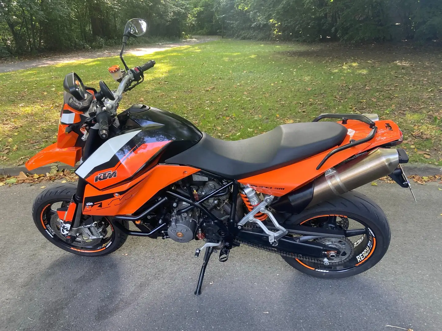 KTM 990 Supermoto Oranje - 1