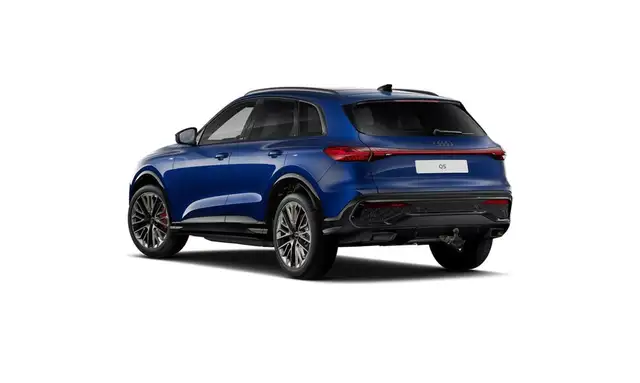 Audi Q5 view 13