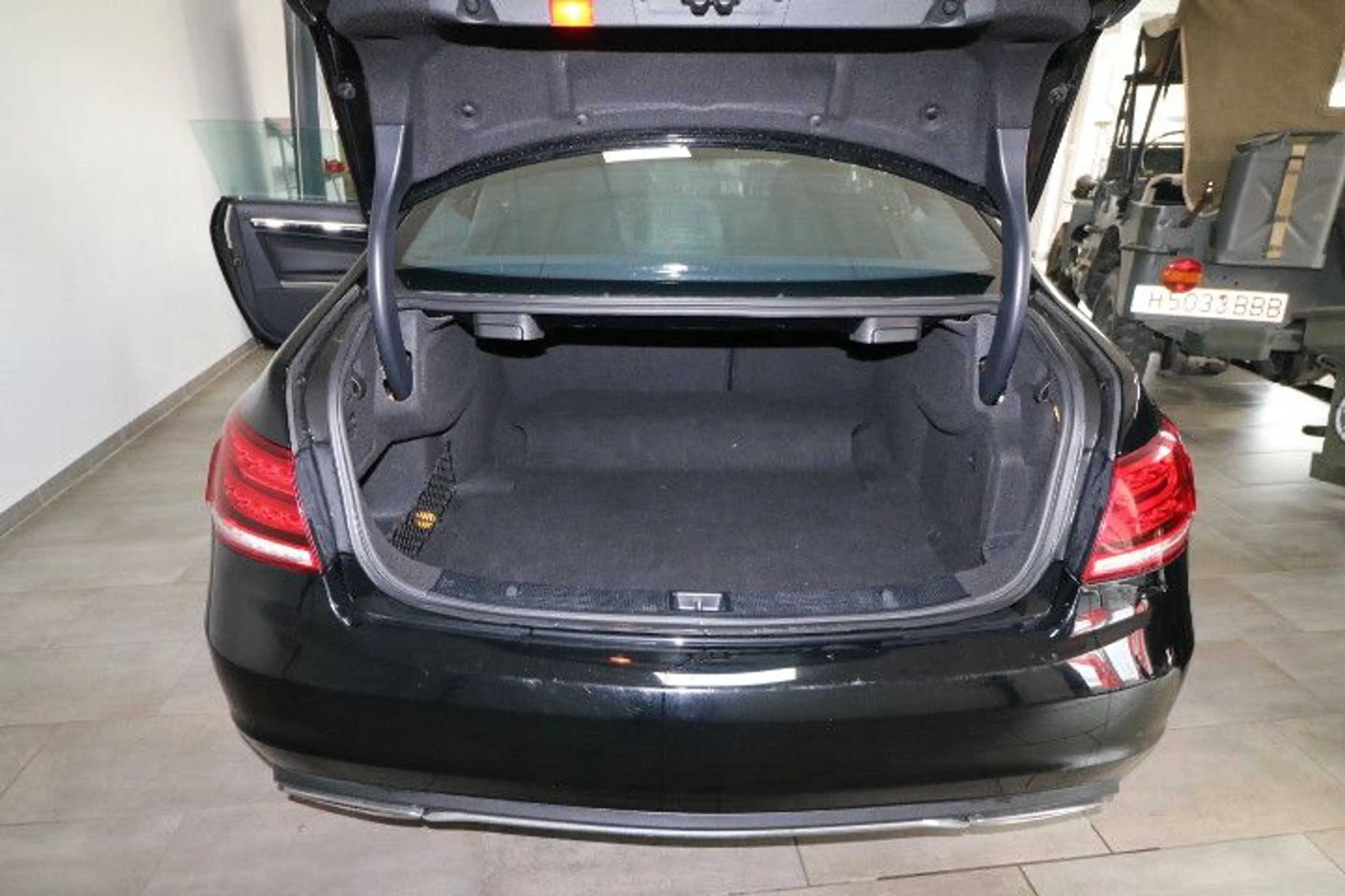 Mercedes-Benz E 400 Coupé 333Ps Rückfahrkamera — photo 9