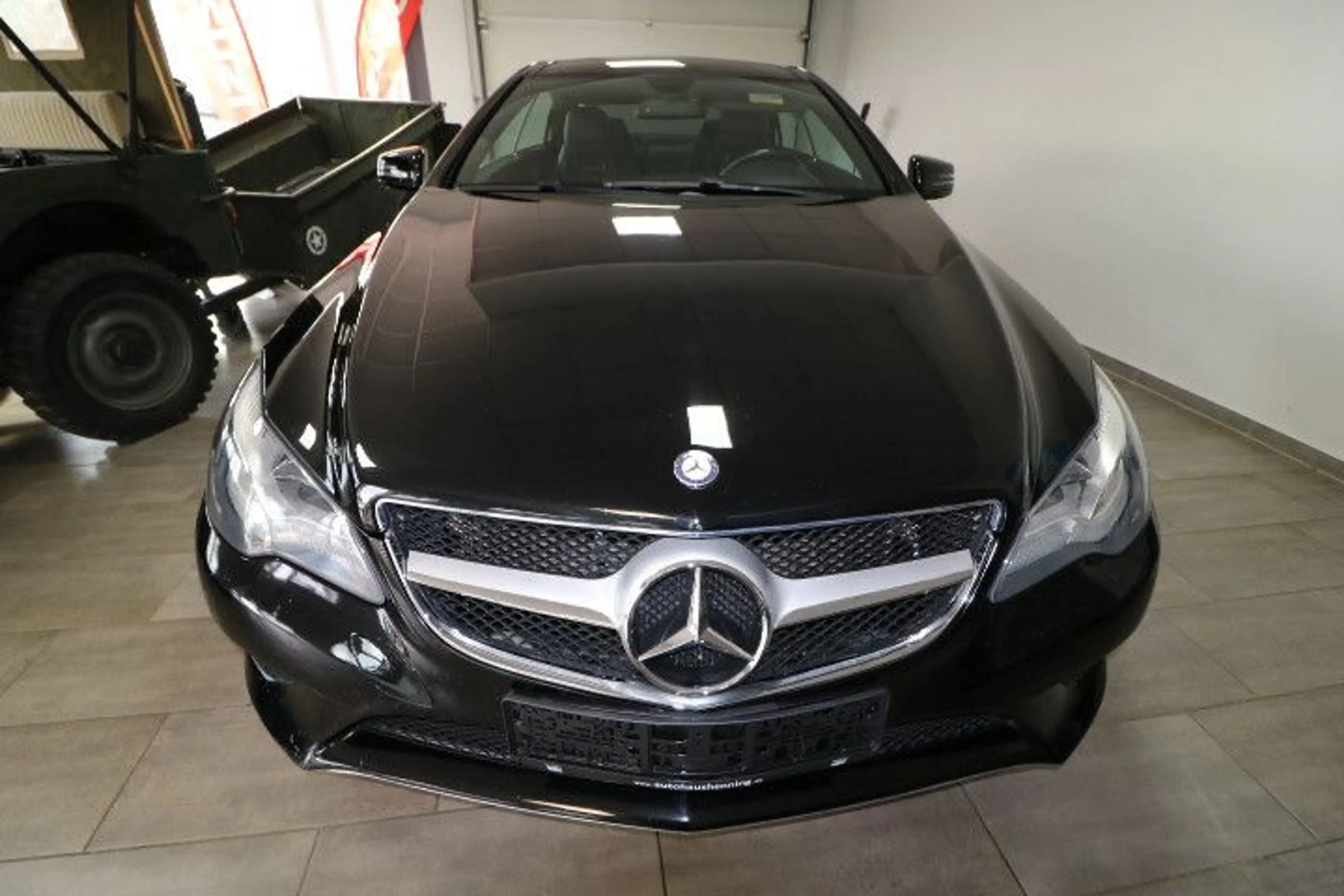 Mercedes-Benz E 400 Coupé 333Ps Rückfahrkamera — photo 8