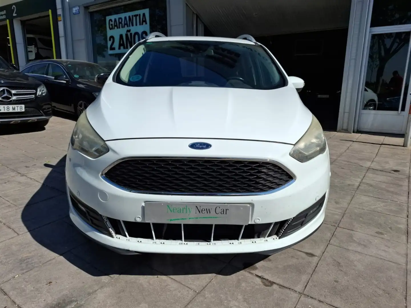 Ford C-Max Grand 1.5TDCi Titanium 120 7 plazas Wit - 2