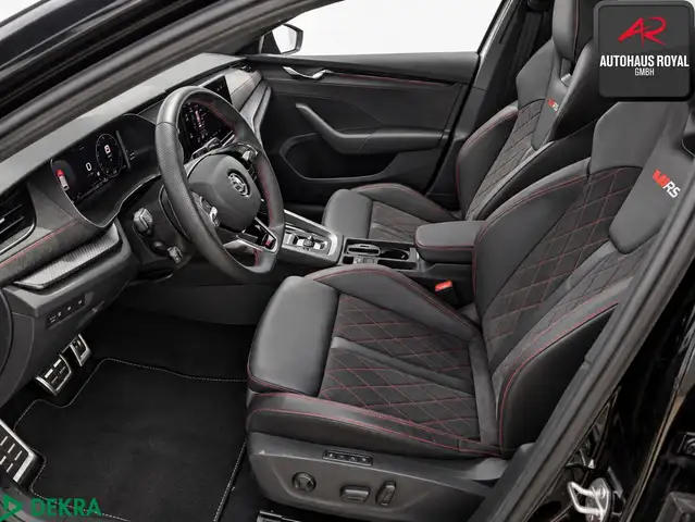 Skoda Octavia view 2