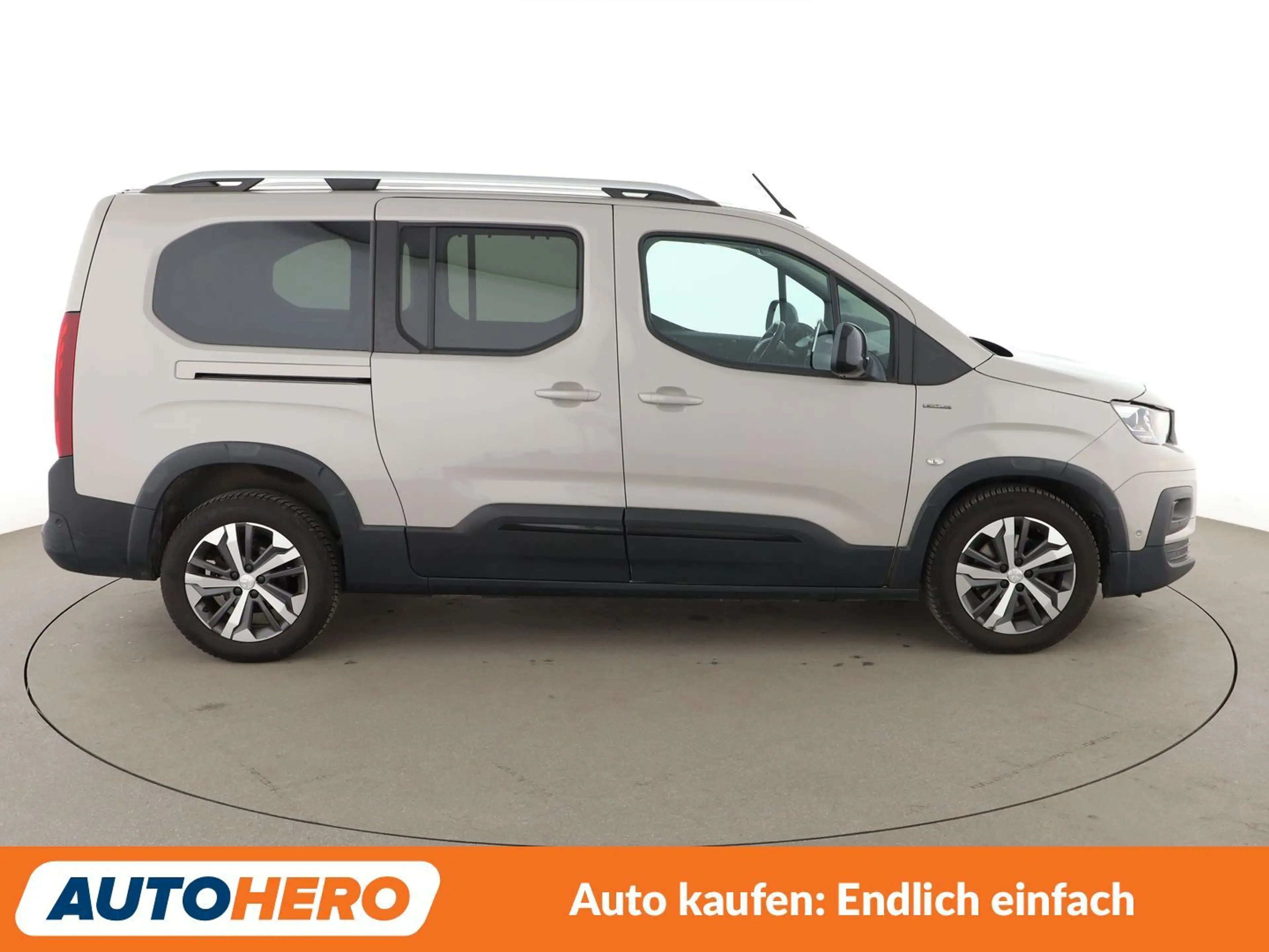 Peugeot Rifter 1.2 PureTech Allure L2*7-SITZER*NAVI*TEMPO*CAM*PDC — photo 7