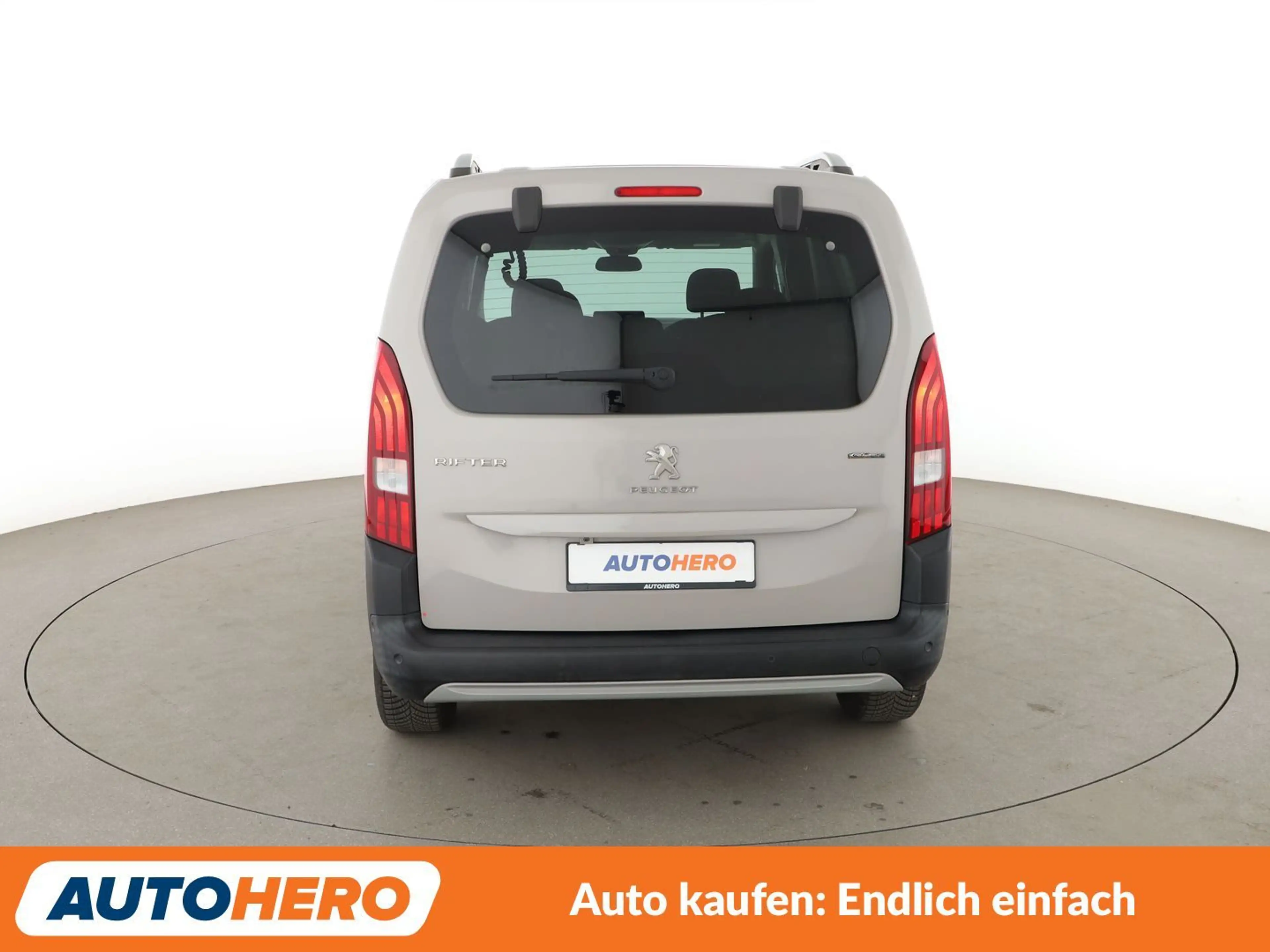 Peugeot Rifter 1.2 PureTech Allure L2*7-SITZER*NAVI*TEMPO*CAM*PDC — photo 5