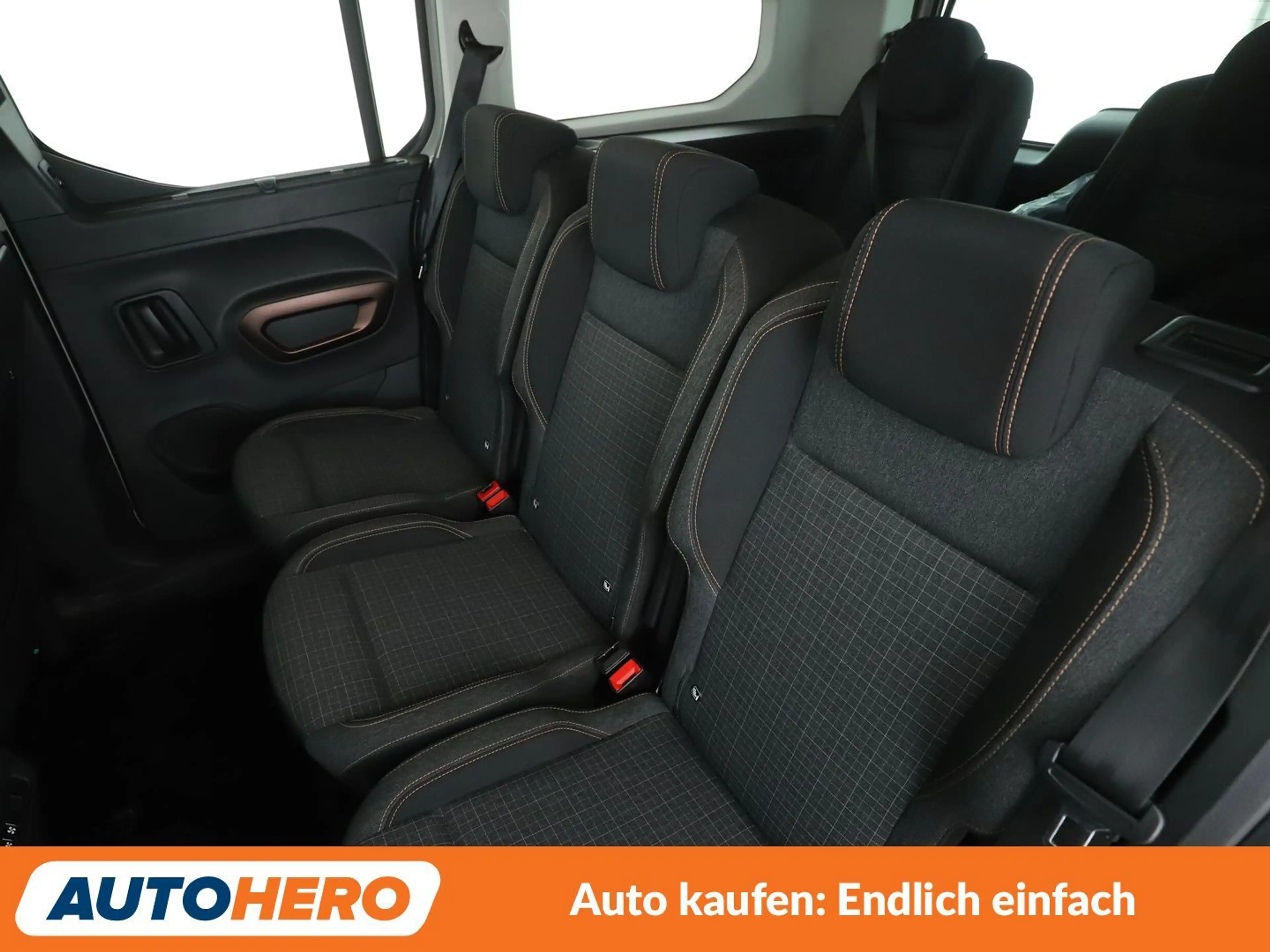 Peugeot Rifter 1.2 PureTech Allure L2*7-SITZER*NAVI*TEMPO*CAM*PDC — photo 15
