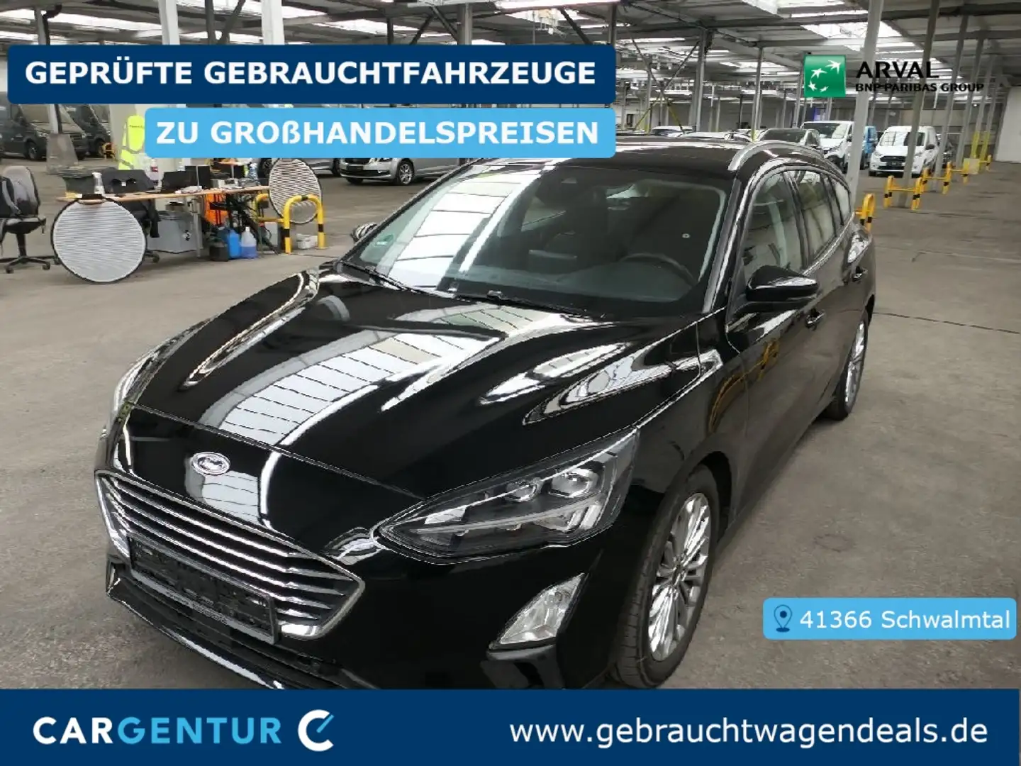 Ford Focus 2.0 EcoBlue Titanium Pano S-Dach Schwarz - 1