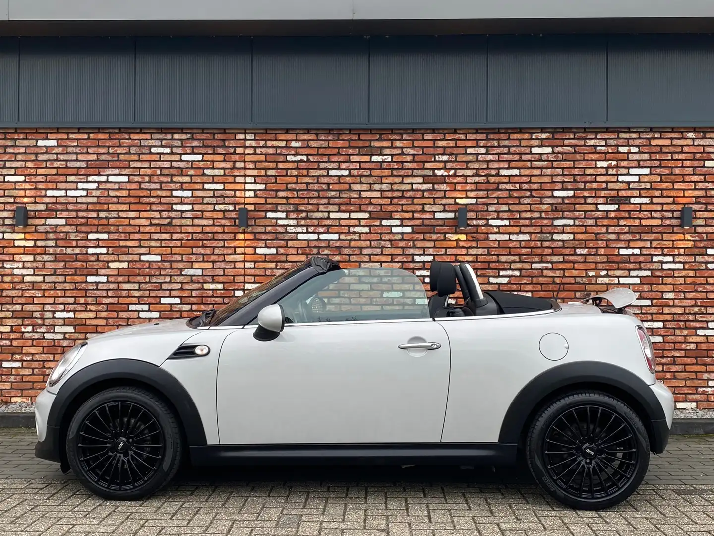 MINI Cooper Roadster Mini 1.6 Pepper Cabrio Stoelverw 17 Inch Clima Uit Gris - 2