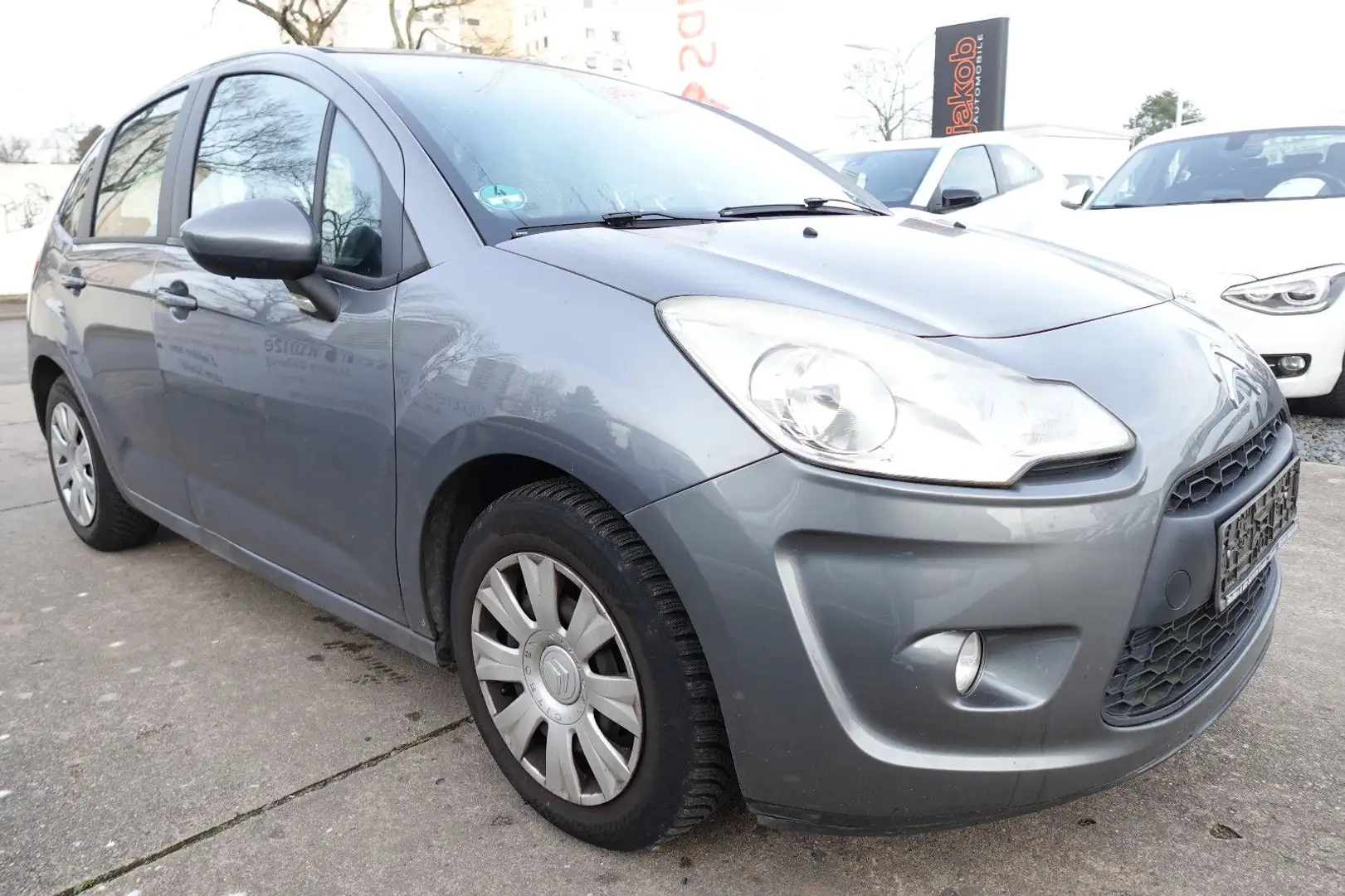 Citroen C3 Tendance Grau - 1