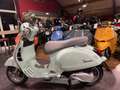 Vespa GTS 310 Classica Zwart - thumbnail 4