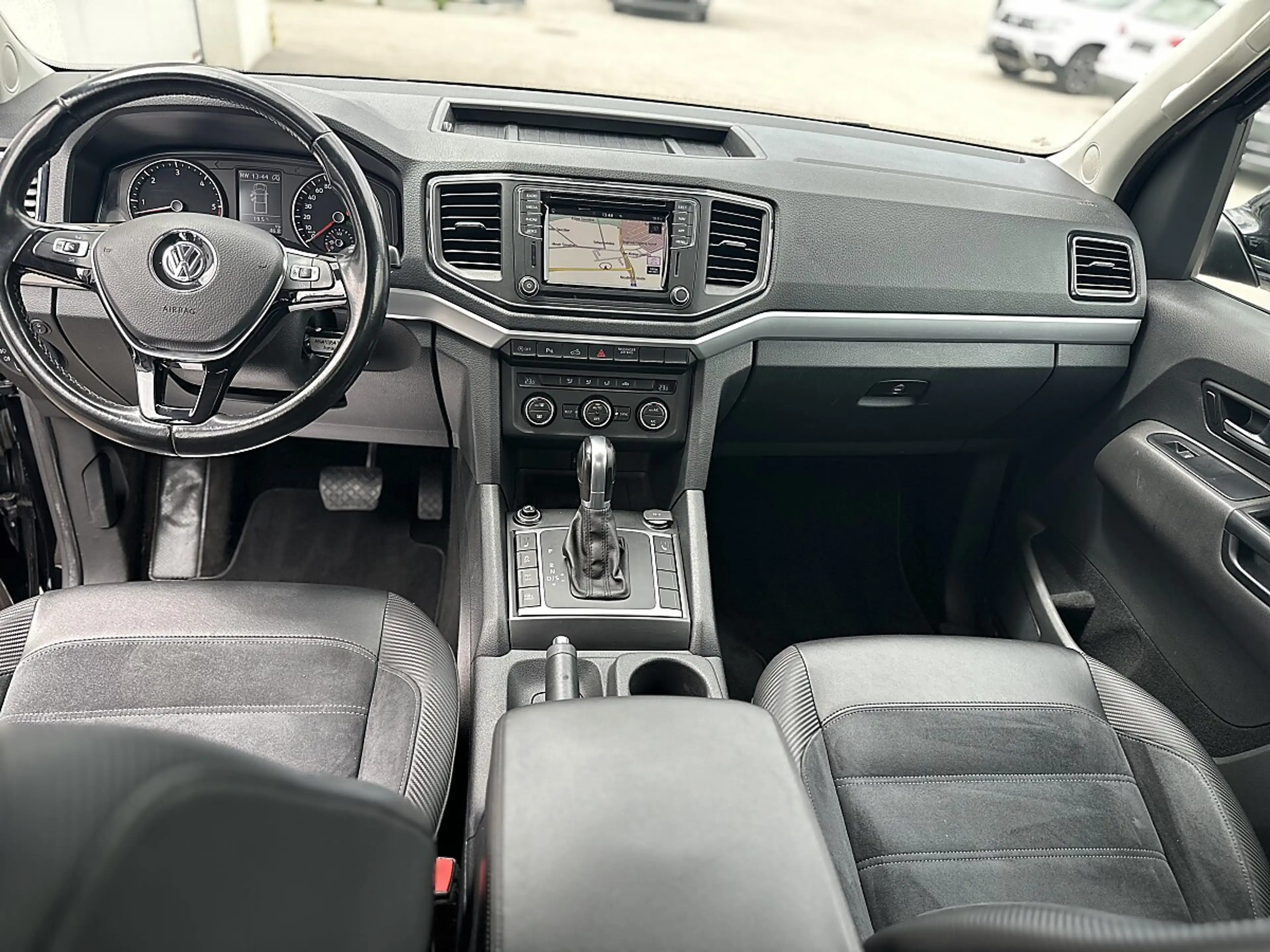 Volkswagen Amarok DoubleCab Highline 3,0 TDI 4Motion Aut. — photo 7