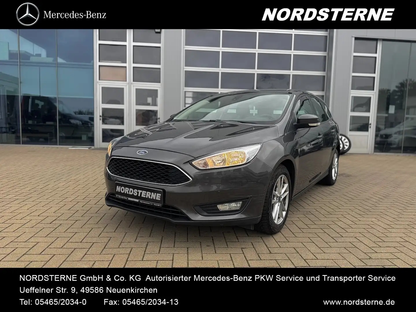 Ford Focus Ford Focus TEMPOMAT+MULTIFUNKTIONSLENKRAD Grijs - 1