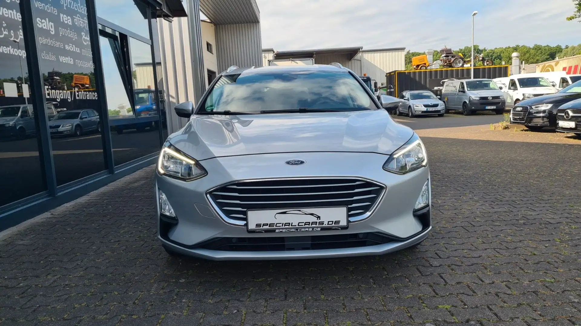 Ford Focus Turnier Cool & Connect - ASSISTS - CAM - Silber - 2