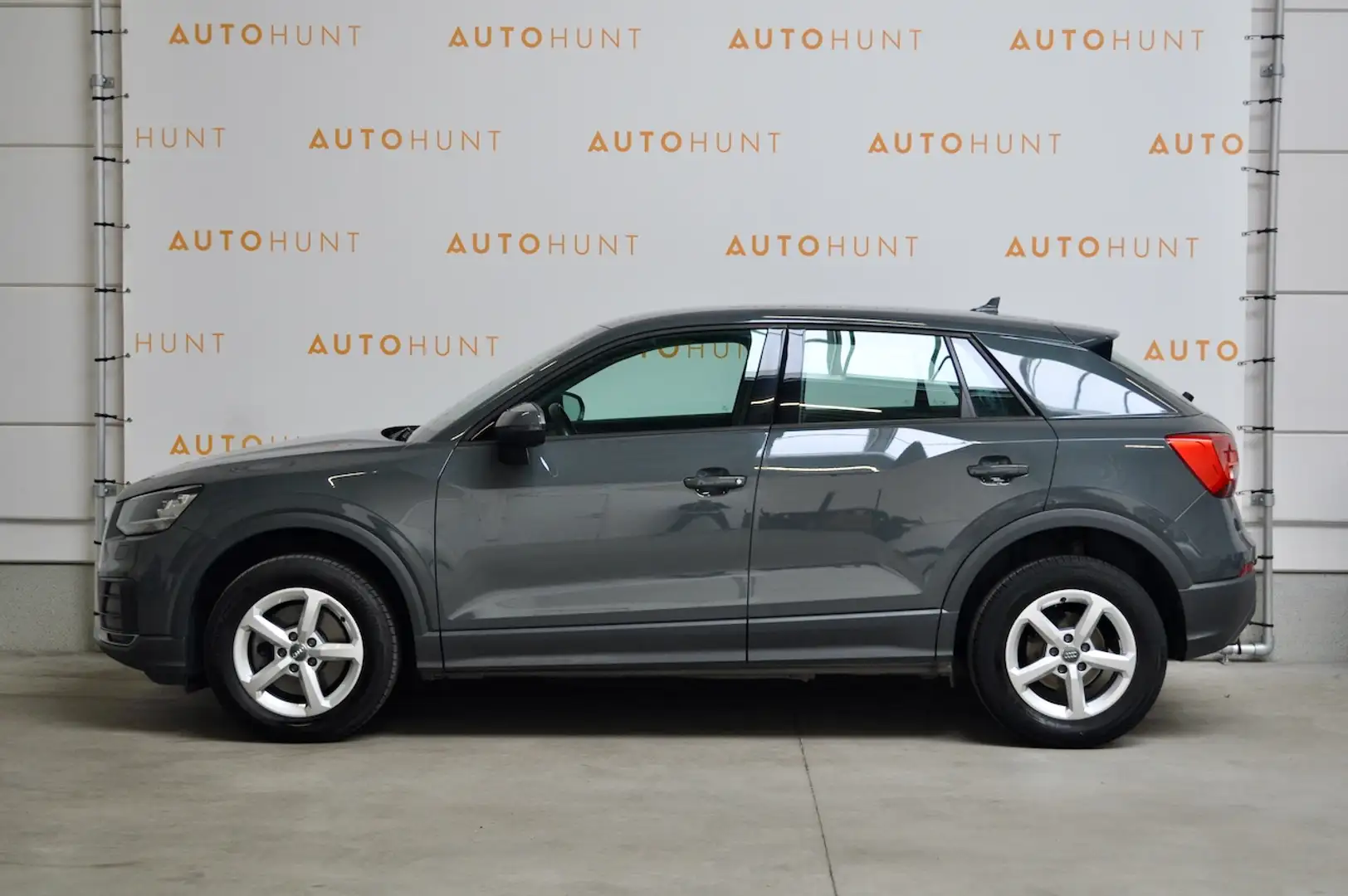 Audi Q2 1.0 TFSI Navi/Parkeersensoren/Airco/Bluetooth Gris - 2