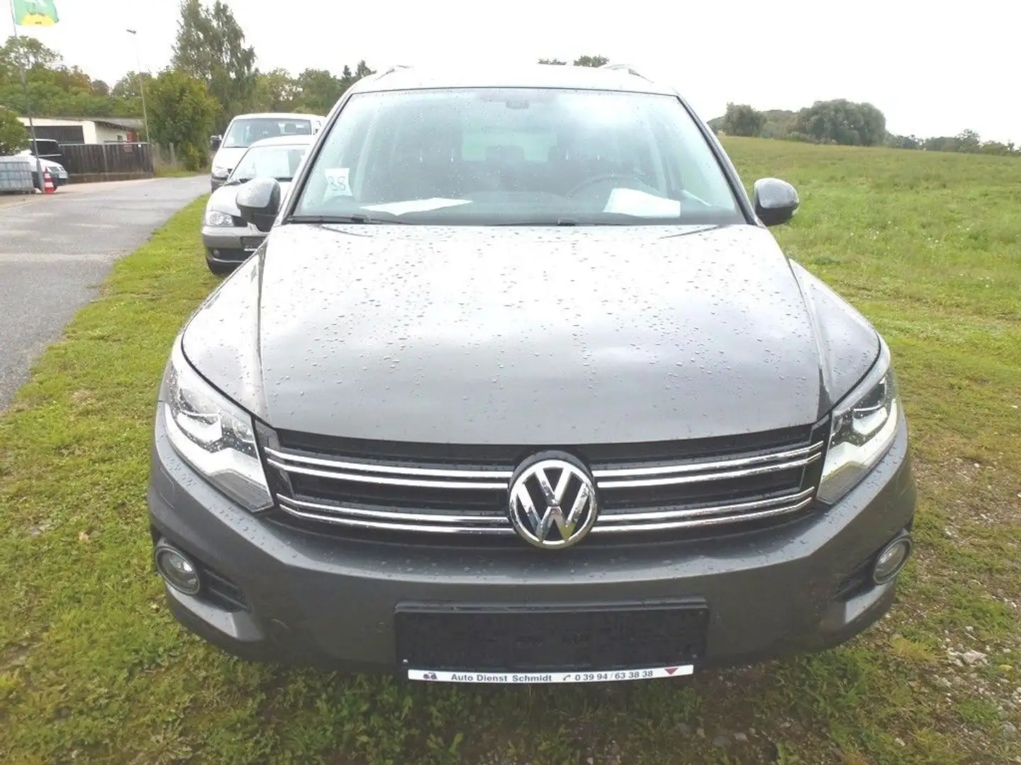 Volkswagen Tiguan Cup Track & Style 4Motion Top Zustand !! Grau - 2