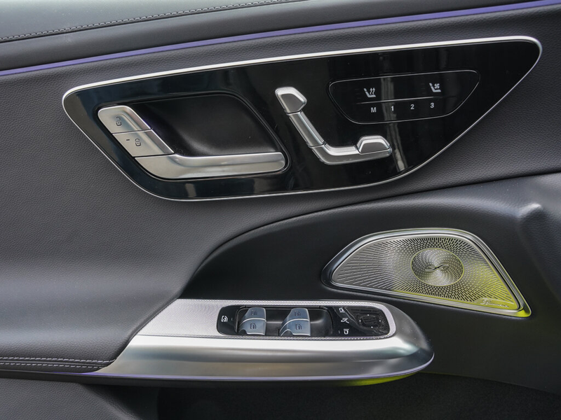 Mercedes-Benz E 300 E 300 e T EDITION AMG-LINE PANO MASSAGE AHK NIGHT — photo 15
