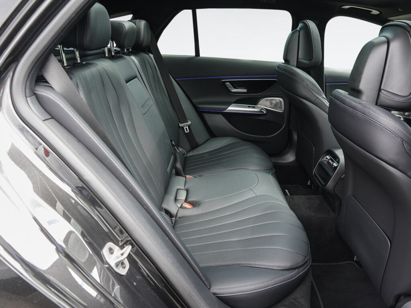 Mercedes-Benz E 300 E 300 e T EDITION AMG-LINE PANO MASSAGE AHK NIGHT — photo 6