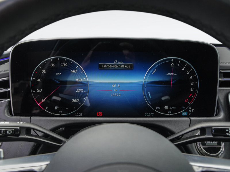 Mercedes-Benz E 300 E 300 e T EDITION AMG-LINE PANO MASSAGE AHK NIGHT — photo 11