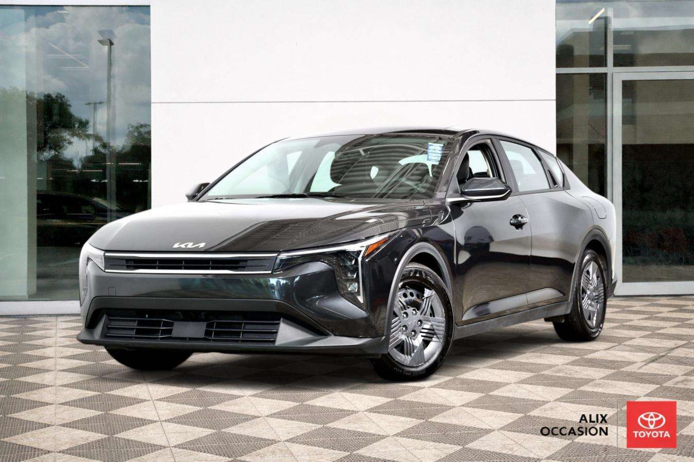 2025 Kia K4 LX  + 1 SEUL PROPRIO