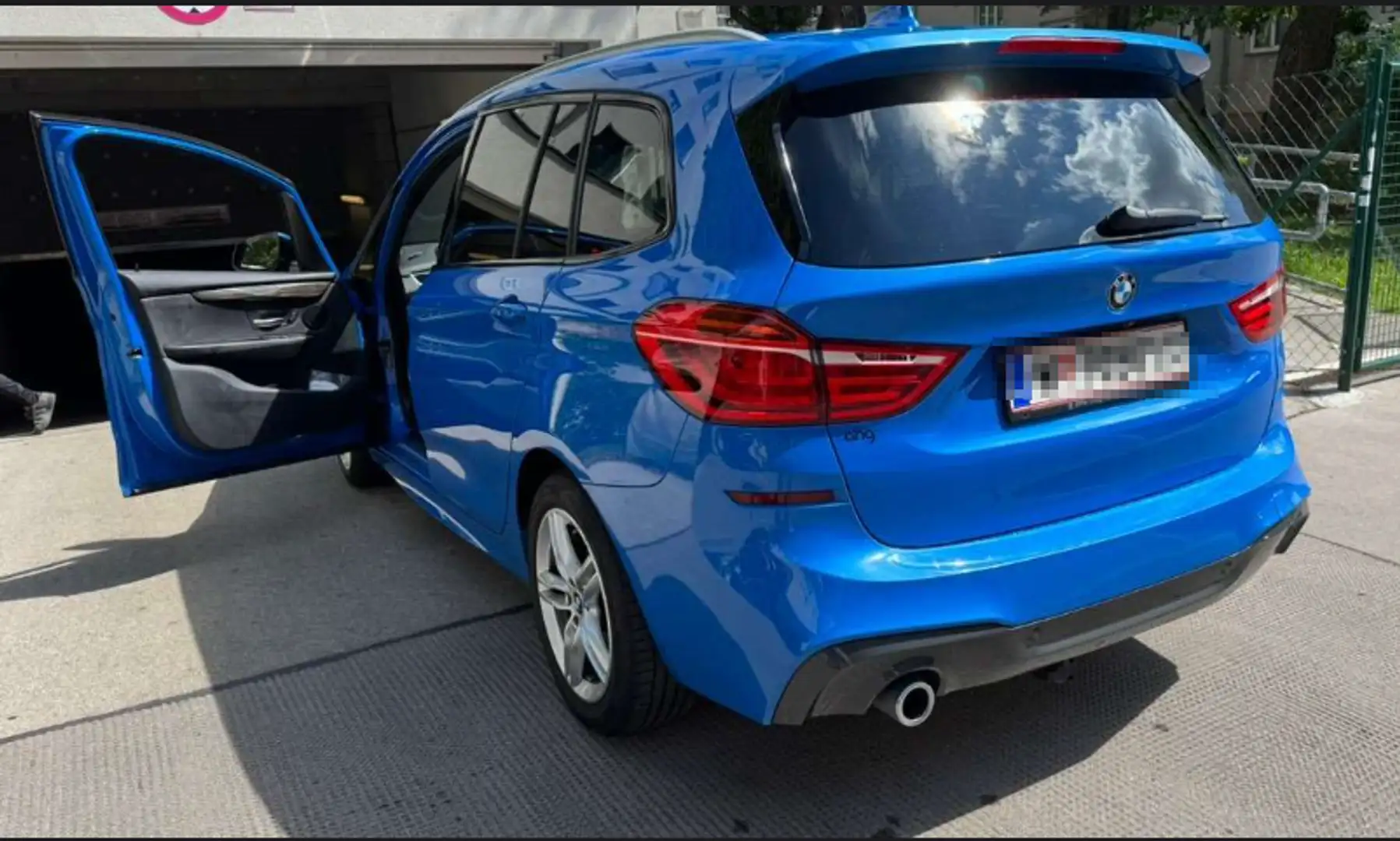 BMW 218 218i Gran Tourer Blau - 2