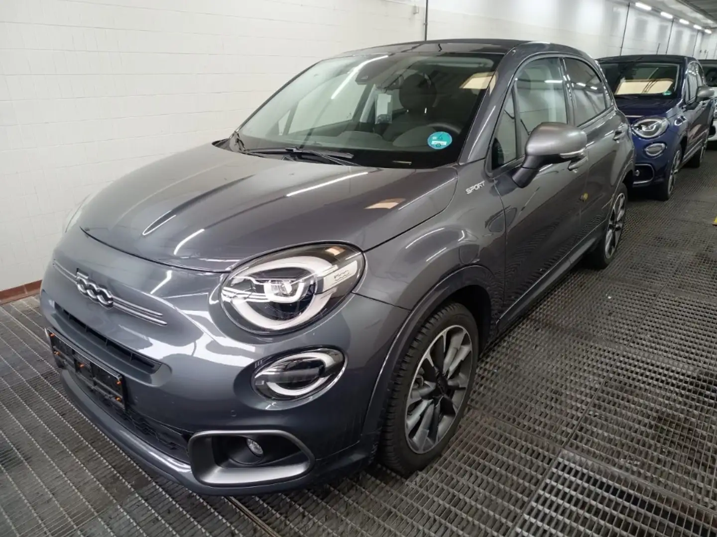 Fiat 500X Dolcevita Sport 1.5 GSE Apple CarPlay Navi Grau - 2